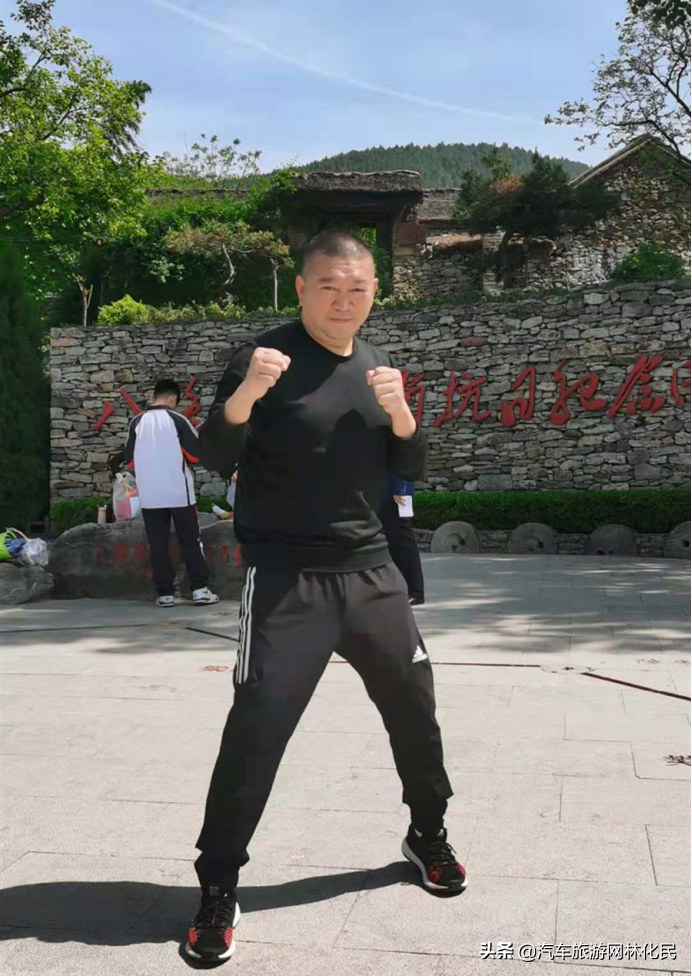 尹志林自费中国行:弘扬四大精神,追寻红色足迹