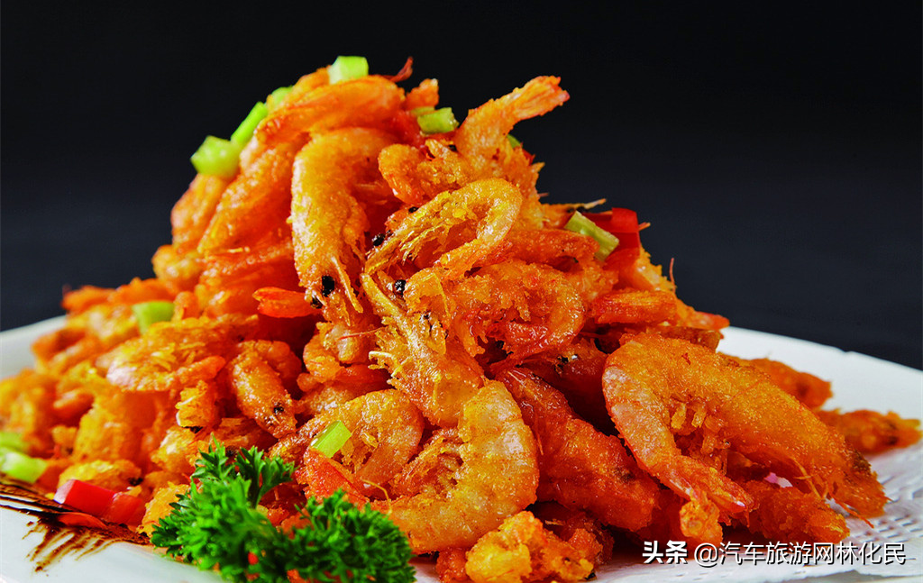 日照竹洞天风景区侗族特色美食—“百家宴”