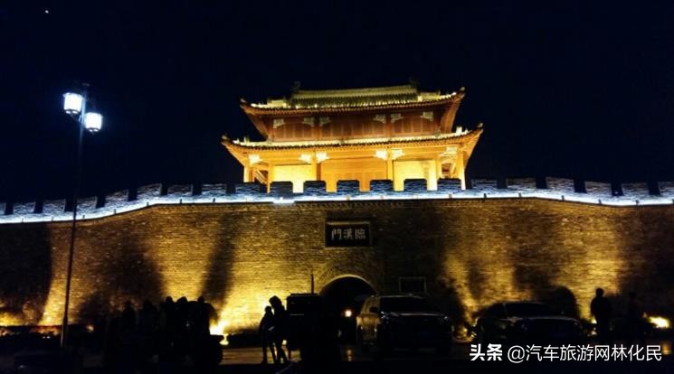 ：880元/人三峡襄阳精华四日游