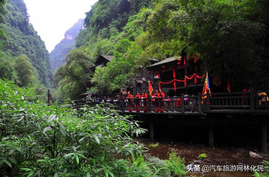 ：880元/人三峡襄阳精华四日游