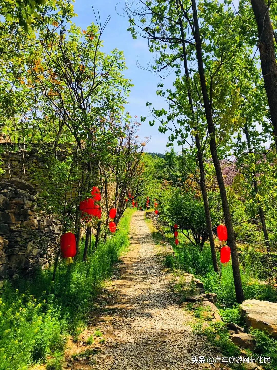 关注汽车旅游网公众号，免费游利山涧